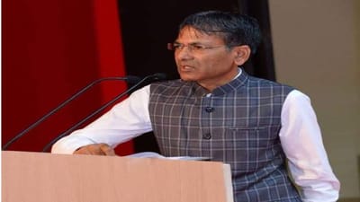 ખોડલધામના આ ટ્રસ્ટીએ કહ્યું નરેશ પટેલે રાજકારણમાં ન આવવું જોઇએ