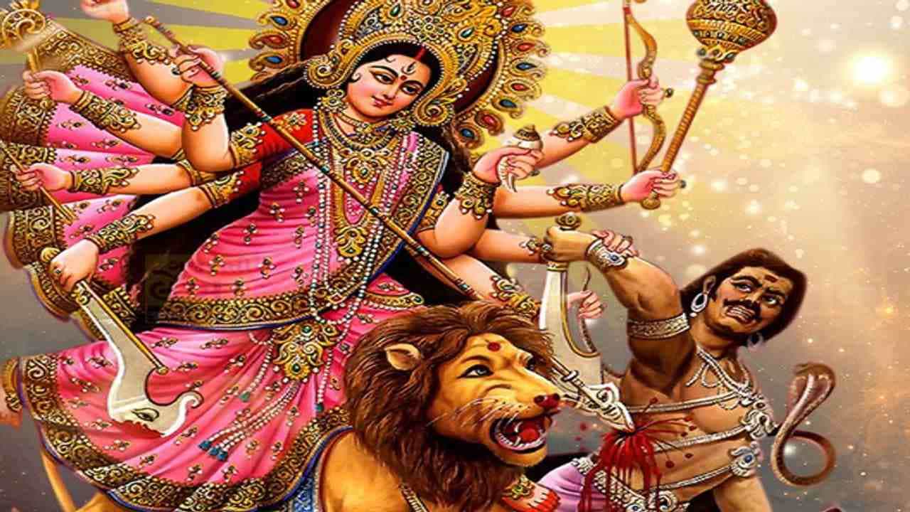 દુર્ગા સપ્તશતીનો પાઠ કરતા પૂર્વે અચૂક રાખો આ સાવધાની, તો જ થશે ફળની પ્રાપ્તિ !
