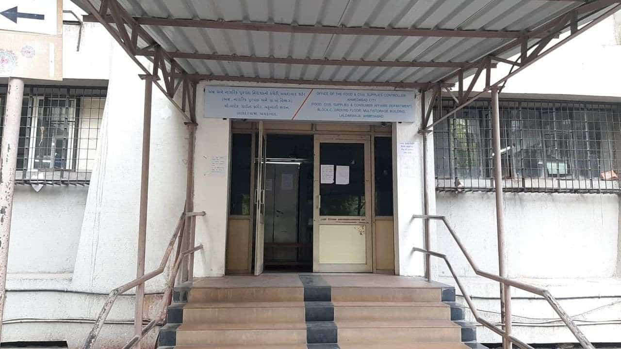 Ahmedabad : કોરોના બાદ સરકારી યોજનાઓનો લાભ લેનારની સંખ્યામાં વધારો થયો