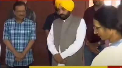 Ahmedabad: અરવિંદ કેજરીવાલે કર્યો મિશન ગુજરાતનો પ્રારંભ, ભગવત માન સાથે કરી ગાંધી આશ્રમની મુલાકાત, કહ્યું ''આશ્રમમાં આવીને શાંતિનો અનુભવ થયો''