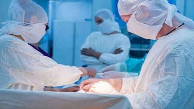 Ahmedabad: 16 મહિનાના બાળકના ફેફસાની દુર્લભ ગાંઠ સર્જરી કરી ડોકટરોએ દૂર કરી, બાળકને નવજીવન બક્ષ્યુ