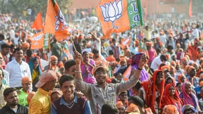 2 સીટથી 303 સીટ સુધી પહોંચ્યુ ભાજપ, સ્થાપના દિવસે જાણો 42 વર્ષની પાર્ટીની વિકાસગાથા