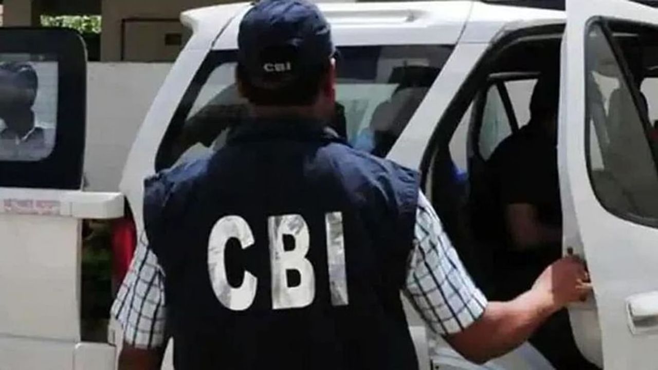 Yes Bank Fraud: CBIના મુંબઈ-પુણેના 8 સ્થળો પર દરોડા, વિનોદ ગોયન્કા અને શાહિદ બલવાના સ્થળો પર થઈ તપાસ