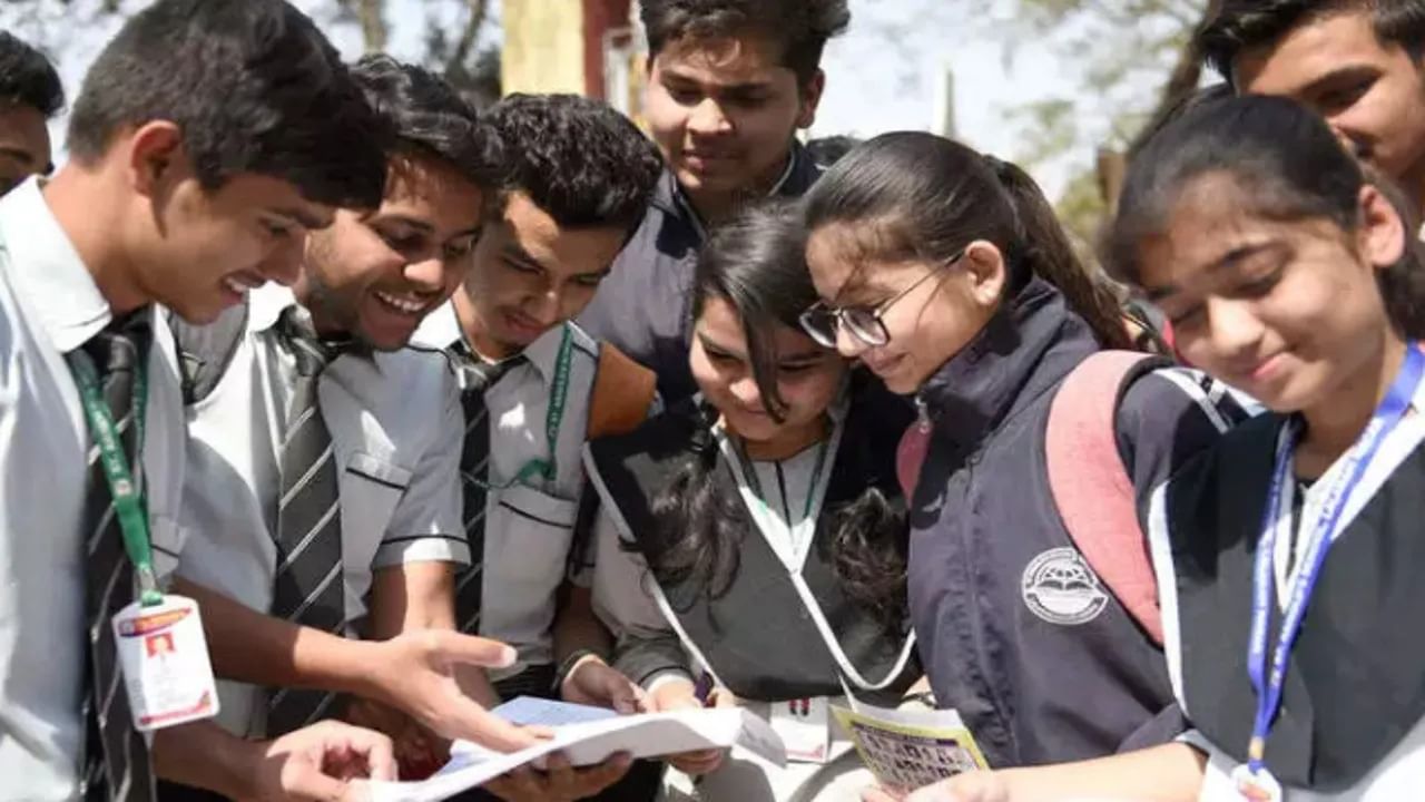 CBSE New Syllabus 2023: આવતા વર્ષથી નવા અભ્યાસક્રમ મુજબ થશે CBSEની પરીક્ષા, બોર્ડે ધોરણ 9થી 12 સુધીનો નવો અભ્યાસક્રમ કર્યો જાહેર