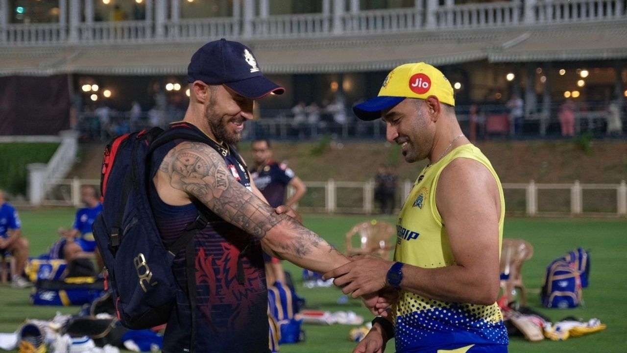 CSK vs RCB, IPL 2022: Before the clash between Chennai and Bangalore team,  the atmosphere of friendship was seen before, funny scenes of Kohli, Jadeja  and Du Plessis Video | CSK vs