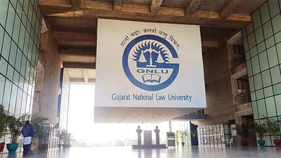 Gandhinagar: ગુજરાત નેશનલ લૉ યુનિવર્સિટીમાં 34 કોરોના સંક્રમિત વિદ્યાર્થી મળતા વિસ્તારને કન્ટેઈન્મેન્ટ ઝોન જાહેર કરાયો