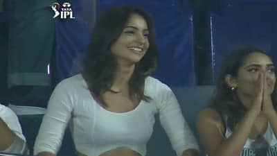 IPL 2022: ગુજરાતની ટીમને હૈદરાબાદ સામે સપોર્ટ કરતી બે મિસ્ટ્રી ગર્લ્સ છવાઈ ચર્ચામાં, કોણ છે આ ખૂબસુરત ચહેરા? જાણો