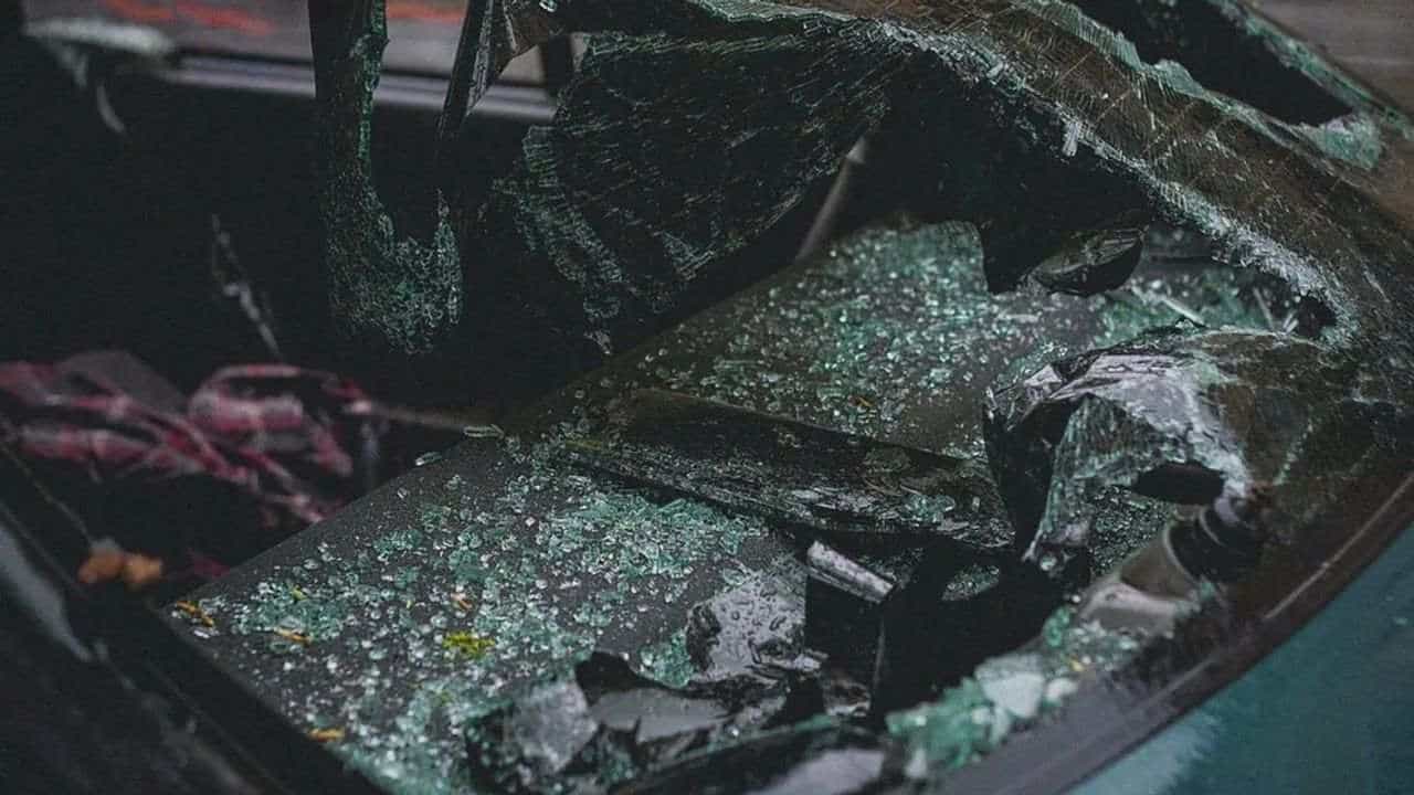 Jammu Kashmir: જમ્મુ-કાશ્મીરના પૂંચમાં ગમખ્વાર માર્ગ અકસ્માત, 9ના મોત, 4 ઘાયલ