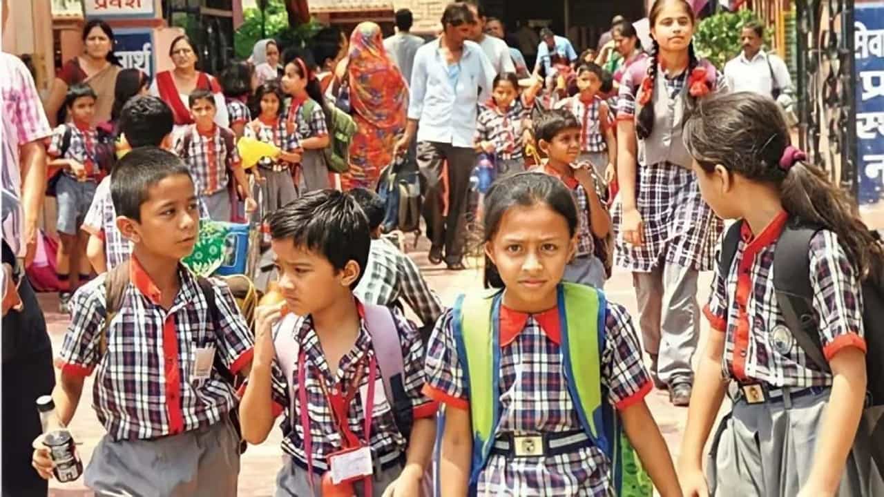 KVS Admission 2022: કેન્દ્રીય વિદ્યાલય ધોરણ 1માં પ્રવેશ માટેની વય મર્યાદા 6 વર્ષ રહેશે, સુપ્રીમ કોર્ટે ફગાવી અરજી