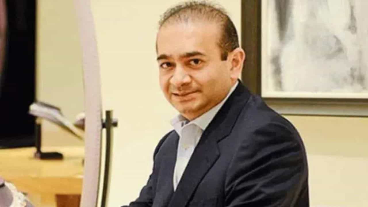 PNB Scam: બેંક ફ્રોડ કૌભાંડમાં CBIને મોટી સફળતા, નીરવ મોદીના નજીકના સાથી સુભાષ શંકરને કાહિરાથી મુંબઈ લવાયો