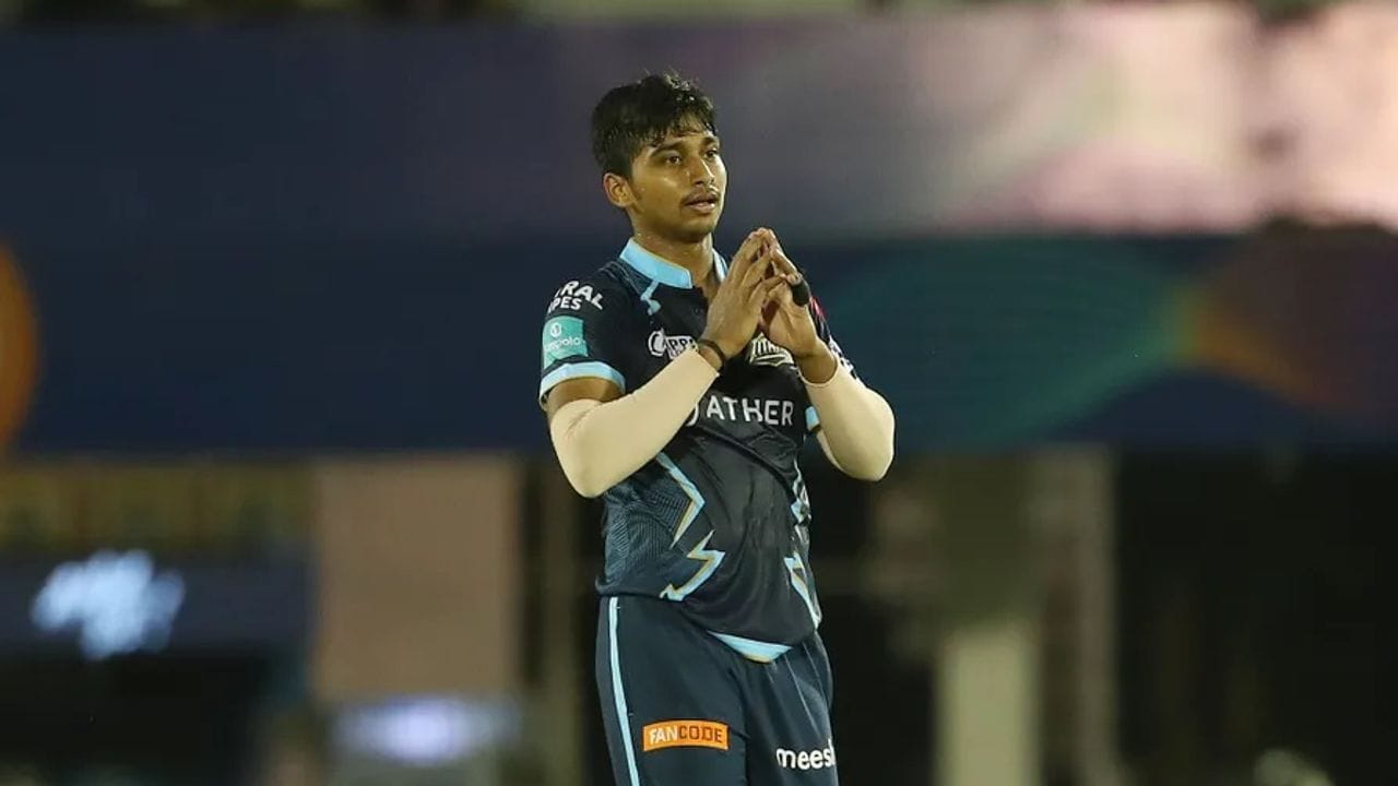 PBKS vs GT: પંજાબે 4 બોલમાં 4 વિકેટ લેનારા બોલરને 3 વર્ષ સુધી ના આપ્યો મોકો, હવે તેની જ વિરુદ્ધ ગુજરાતની ટીમથી IPL ડેબ્યૂ કર્યુ