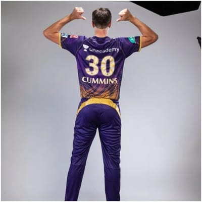 IPL 2022 માં રમાયેલી તેની પ્રથમ મેચમાં પેટ કમિન્સનો દબદબો હતો. તેણે ભારતમાં કમાલ કર્યો પરંતુ તેની અસર ઓસ્ટ્રેલિયન ક્રિકેટ પર પડી. IPLની 15મી સિઝનમાં પેટ કમિન્સે તેની પ્રથમ મેચ મુંબઈ ઈન્ડિયન્સ સામે રમી હતી. આ મેચમાં તેણે પોતાની 19 મિનિટની બેટિંગથી એવું અદ્ભુત કામ કર્યું કે એક-બે નહીં, સમગ્ર 4 રેકોર્ડ સાથે તે જોડાઈ ગયો.