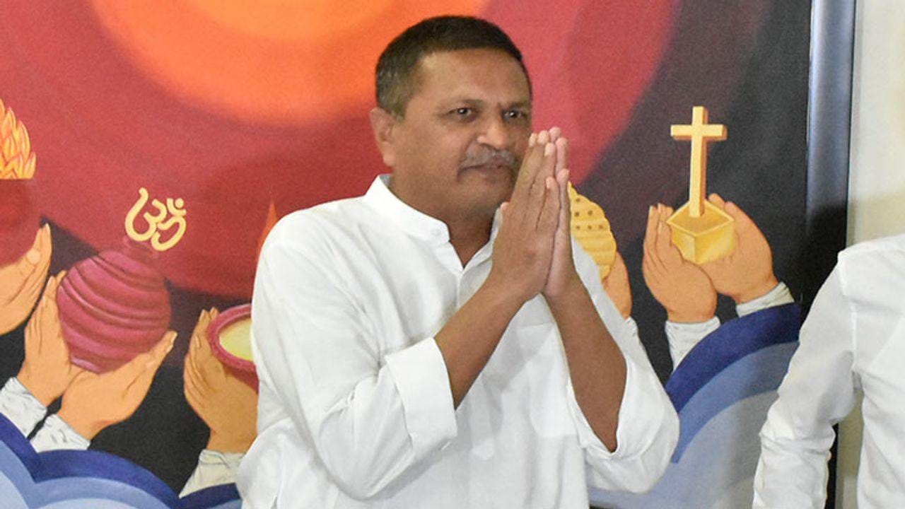 Gujarat Assembly Election 2022 : કોંગ્રેસમાં જોડાવવાની અટકળો પર નરેશ પટેલે કરી આ સ્પષ્ટતા Gujarat Assembly Election 2022 : કોંગ્રેસમાં જોડાવવાની અટકળો પર નરેશ પટેલે કરી આ સ્પષ્ટતા