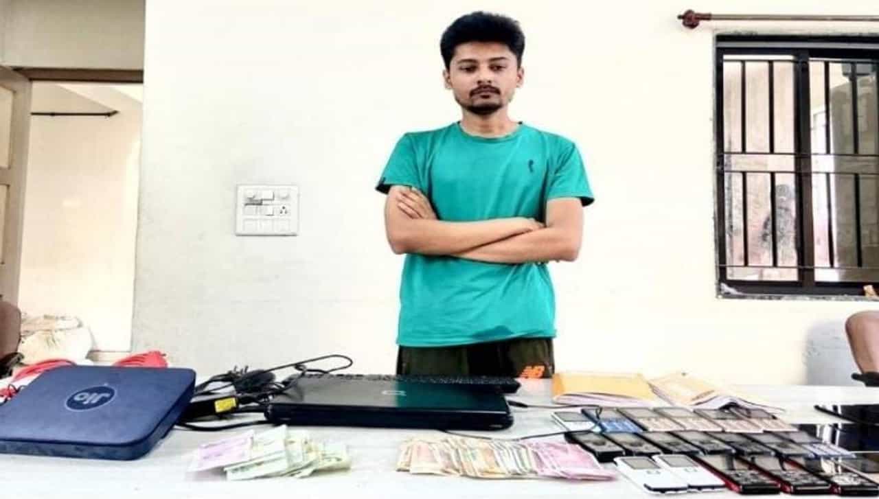 Surat: આઇપીએલની મેચ ઉપર ઓનલાઇન સટ્ટો રમાડનાર પર દરોડોઃ લેપટોપ અને 29 નંગ મોબાઇલ જપ્ત