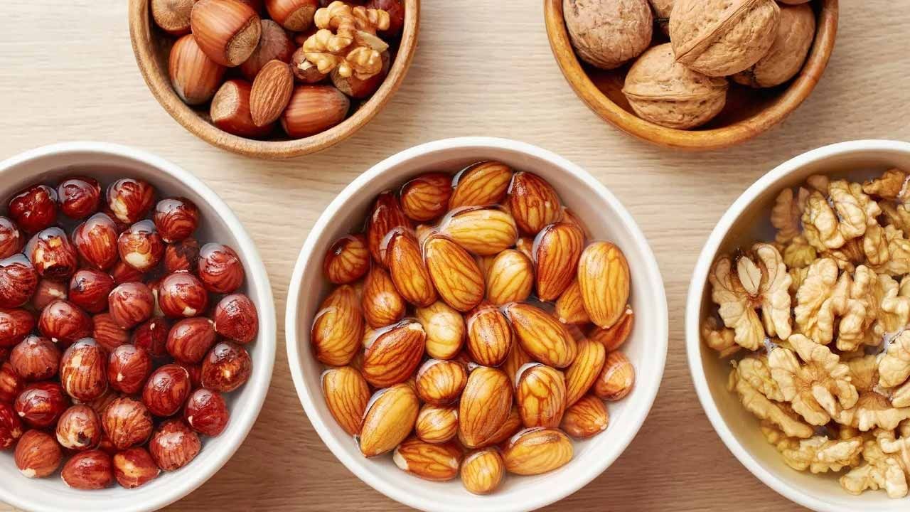 Soaked Dry Fruits : જાણો ક્યા ડ્રાય ફ્રુટ્સને પલાળીને ખાવા જોઈએ અને કયા નહીં - Gujarati News | । Health care Know which dry fruits should soaked and which should not - ।
