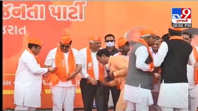 Gandhinagar: ભાજપમાંથી સસ્પેન્ડ કરાયેલા કમા રાઠોડ ફરી ભાજપમાં જોડાયા, મુખ્યપ્રધાન અને ભાજપ પ્રદેશ અધ્યક્ષની હાજરીમાં કેસરિયા