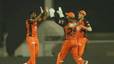 IPL 2022 Purple Cap : પર્પલ કેપની રેસમાં મહારથીઓનો દબદબો યથાવત, જાણો કોણ આપી રહ્યું છે ટક્કર