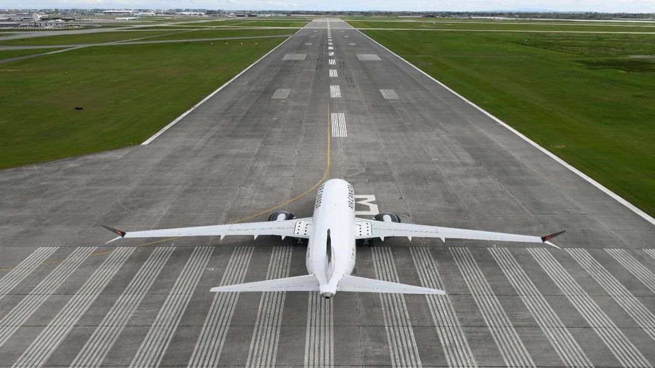 અંકલેશ્વરમાં  3 દાયકા બાદ Airstrip ને ગ્રીન સિગ્નલ મળ્યો, મે મહિનામાં પૂર્ણેશ મોદી ભૂમિપૂજન કરશે