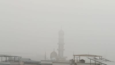 ભરૂચ વહેલી સવારે ગાઢ ધુમ્મ્સ તળે ઢંકાયું, વિઝિબ્લિટીમાં ઘટાડો થવાથી વાહનવ્યવહાર પ્રભાવિત, જુઓ વિડીયો