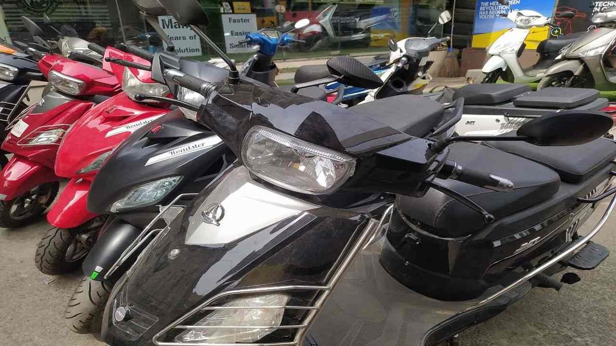 Surat : કોર્પોરેશન દ્વારા ઇ-ચાર્જિંગ સ્ટેશન વધાર્યા બાદ ઇલેક્ટ્રિક વાહનોની સંખ્યા હજી વધવાનું અનુમાન