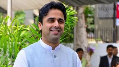 કોંગ્રેસનાં દિગ્ગજ નેતા સ્વ.અહેમદ પટેલનો દીકરો ફૈસલ કોંગ્રેસ છોડી શકે છે, ટ્વીટ કરીને કહ્યું રાહ જોઈને થાક્યો, બધા વિકલ્પો ખુલ્લા