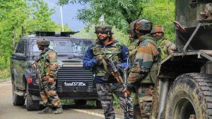 Jammu Kashmir: પુલવામાના પહુ વિસ્તારમાં સુરક્ષાદળો અને આતંકવાદીઓ વચ્ચે અથડામણ, ત્રણ આતંકવાદીઓ માર્યા ગયા