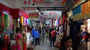 Surat : દેશ વિદેશની 25 કંપનીઓ સુરતમાં ટેક્સટાઈલ યુનિટ સ્થાપવા તૈયાર