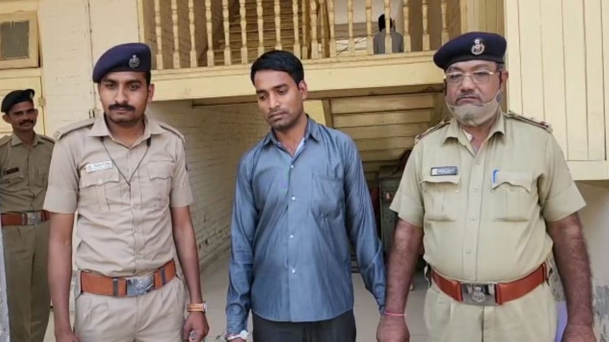 Kheda: ઠાસરાના જોરાબંધ ગામ મહિલાની હત્યા કરનારને નડિયાદ કોર્ટે આજીવન કેસની સજા ફટકારી Kheda: ઠાસરાના જોરાબંધ ગામ મહિલાની હત્યા કરનારને નડિયાદ કોર્ટે આજીવન કેસની સજા ફટકારી