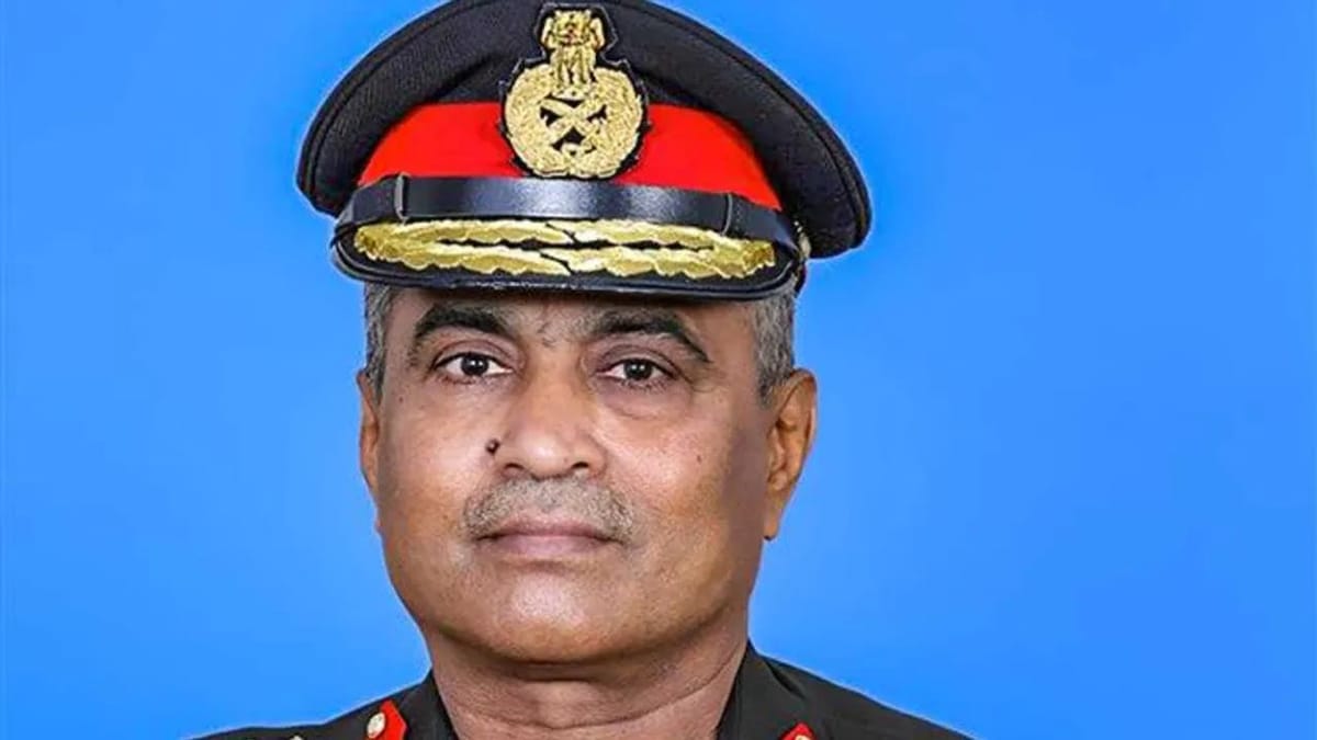 Army Chief : લેફ્ટનન્ટ જનરલ મનોજ પાંડે દેશના નવા આર્મી ચીફ, જનરલ નરવણેનું સ્થાન લેશે