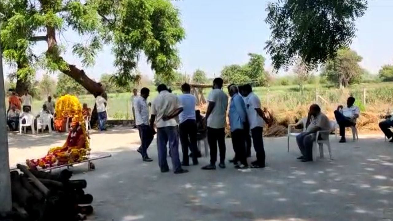 સોખડા હરિધામમાં ગુણાતીત ચરણ સ્વામીનું રહસ્યમય સંજોગોમાં મોત, મૃતદેહને પોસ્ટમોર્ટમ માટે મોકલાયો