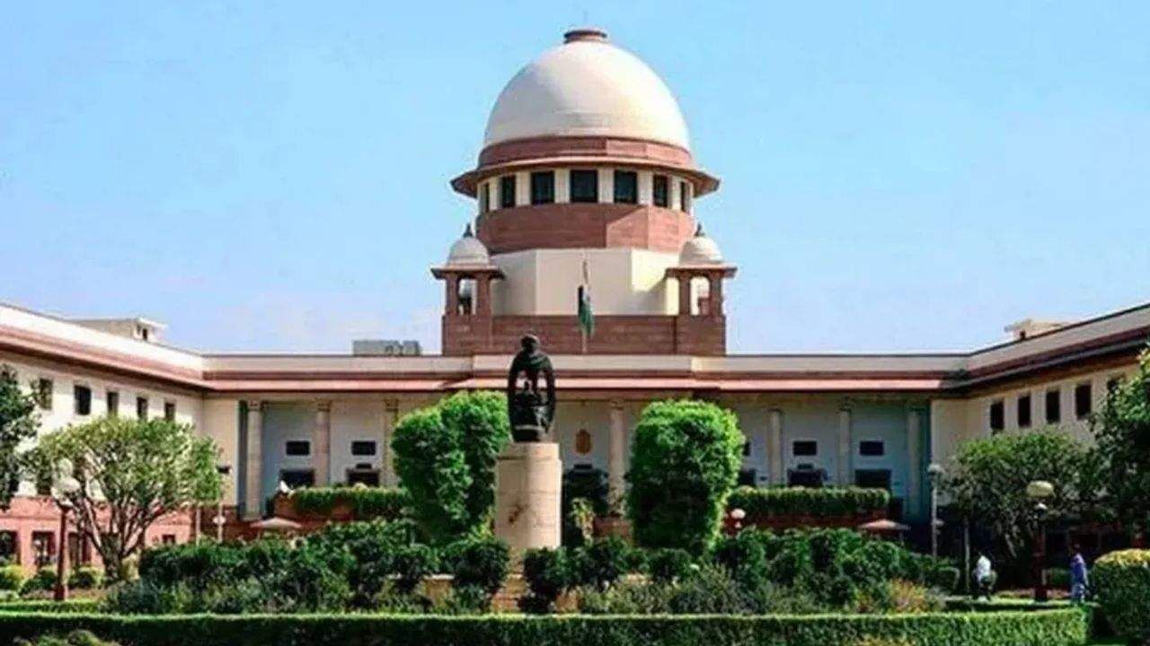 Supreme Court jobs 2022: સુપ્રીમ કોર્ટમાં આ પદ માટે બમ્પર ભરતી બહાર પડી, 40 હજારથી વધુનો મળશે પગાર