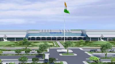 Surat: સોનાની દાણચોરીનો પર્દાફાશ, શારજાહથી આવેલા દંપતિના શરીરમાંથી મળ્યું 1 કરોડનું સોનું