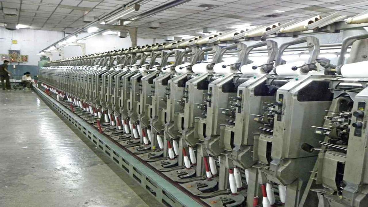 Surat : ટેક્નોલોજી અપગ્રેડેશન સ્કીમ બંધ અને ટીટીડીએસનો અમલ નહીં થતાં સુરતમાં નવી ટેક્સ્ટાઇલ ફેક્ટરીઓનાં કરોડો રૂપિયાનાં પ્રોજેક્ટને બ્રેક