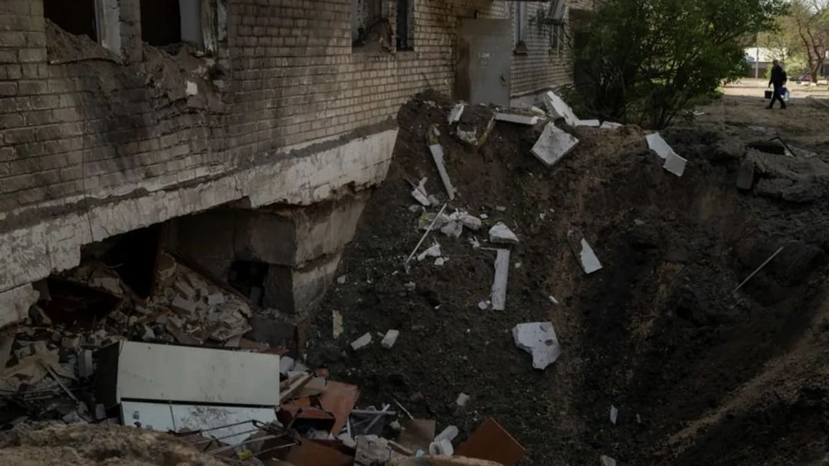 Russia Ukraine War : યુક્રેનને નવા શસ્ત્રો આપવા માટે અમેરિકાએ 'આકાશ- પાતાળ એક કરવાનું' વચન આપ્યું, બીજી તરફ પુતિનને શાંતિની આશા