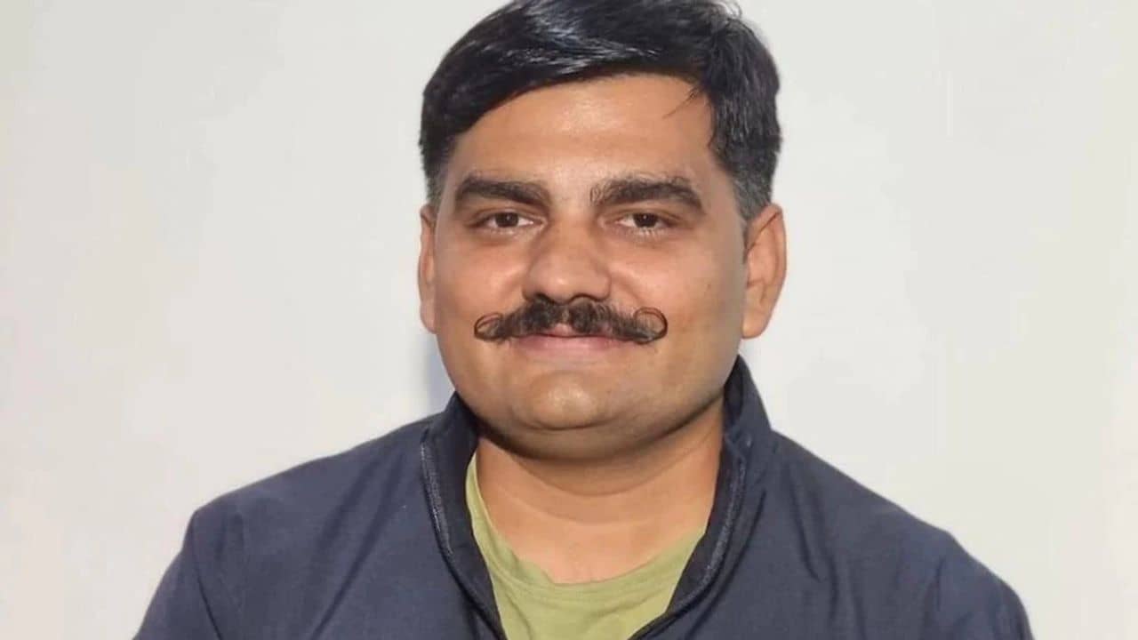 Gandhinagar: વિદ્યાર્થી નેતા યુવરાજસિંહના જામીન મંજૂર, ચાર્જશીટ રજૂ ન થાય ત્યાં સુધી ગાંધીનગરમાં પ્રવેશ પર પ્રતિબંધ