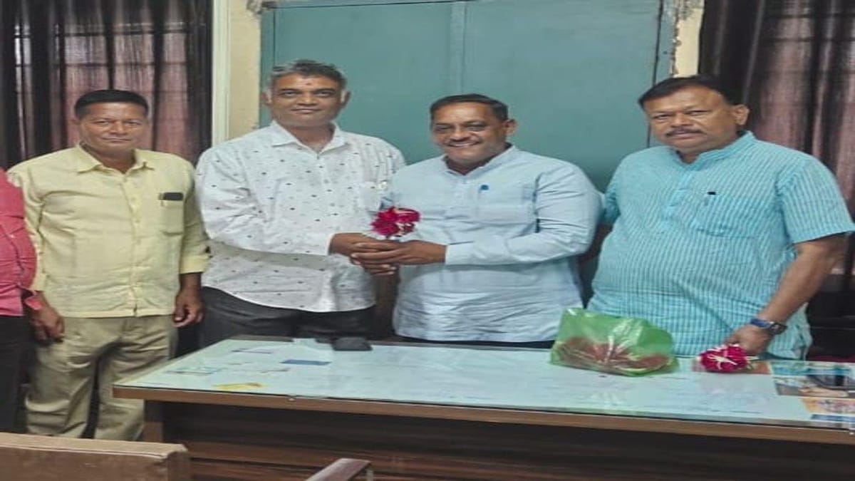 ખેડા જીલ્લા સહકારી સંઘની ચેરમેનની ચૂંટણીમાં ભાજપ પ્રેરીત ઉમેદવાર જયેશ પટેલનો 1 મતે વિજય