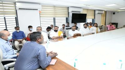 માધવપુરના મેળાની ઉજવણી મામલે રાજકોટ જિલ્લા કલેકટરની વૈષ્ણાચાર્યો સાથે બેઠક યોજાઇ