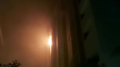 Ahmedabad : હાઇકોર્ટ સામેની ગણેશ મેરેડિયન બિલ્ડિંગમાં આગ, ભારે જહેમત બાદ આગ પર કાબુ મેળવાયો Ahmedabad : હાઇકોર્ટ સામેની ગણેશ મેરેડિયન બિલ્ડિંગમાં આગ, ભારે જહેમત બાદ આગ પર કાબુ મેળવાયો