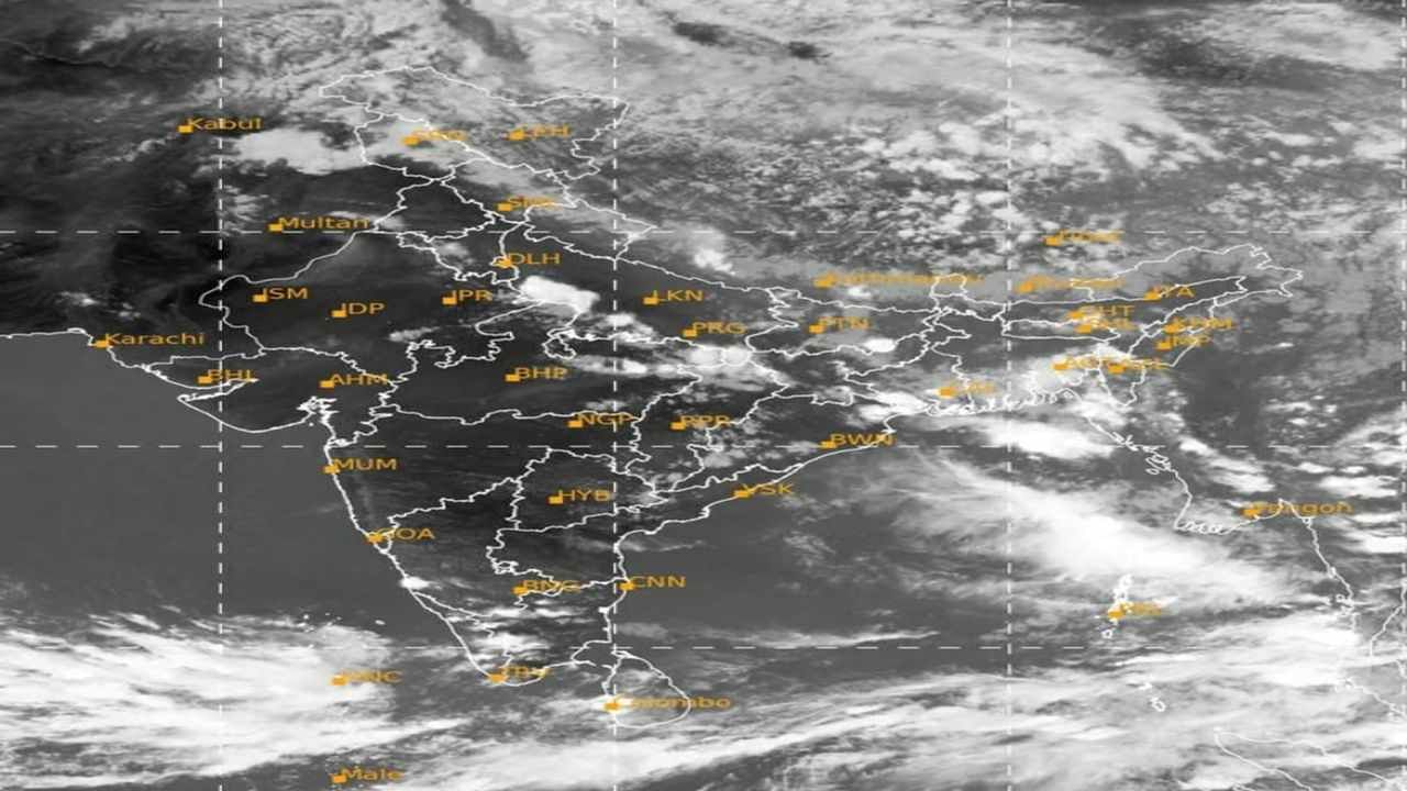 Monsoon Reaches Kerala: દક્ષિણપશ્ચિમ ચોમાસું નિર્ધારિત સમય કરતાં ત્રણ દિવસ વહેલું કેરળ પહોંચ્યું, IMDએ ઘણા રાજ્યોમાં આપી વરસાદની આગાહી
