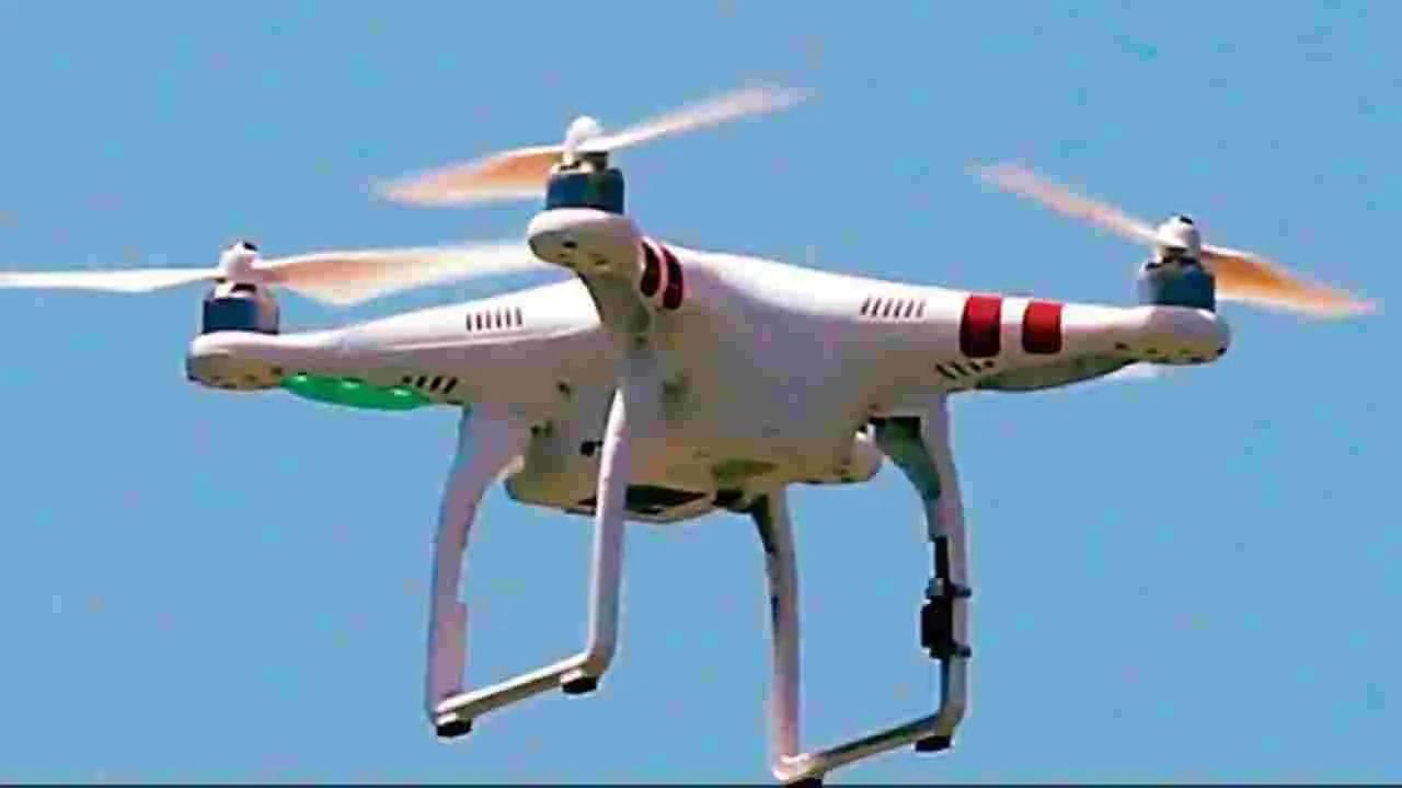 Bharat Drone Mahotsav 2022: ભારતમાં રાષ્ટ્રીય સુરક્ષાથી લઈને કૃષિ સુધીના ઘણા ક્ષેત્રોને ફાયદો પહોંચાડી શકે છે ડ્રોન