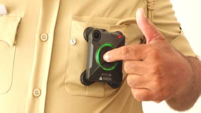 પોલીસ સાથે ખોટી બબાલ કરતા લોકો માટે ચેતવણી: પોલીસ હવે બોડી વોર્ન કેમેરા સાથે સજજ, રાજકોટને ફાળવાયા 300 કેમેરા