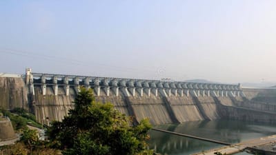 Gujarat માં ઘેરું બનતું જળસંકટ, ઉત્તર ગુજરાત અને કચ્છના ડેમોમાં જળસંગ્રહમાં ઘટાડો