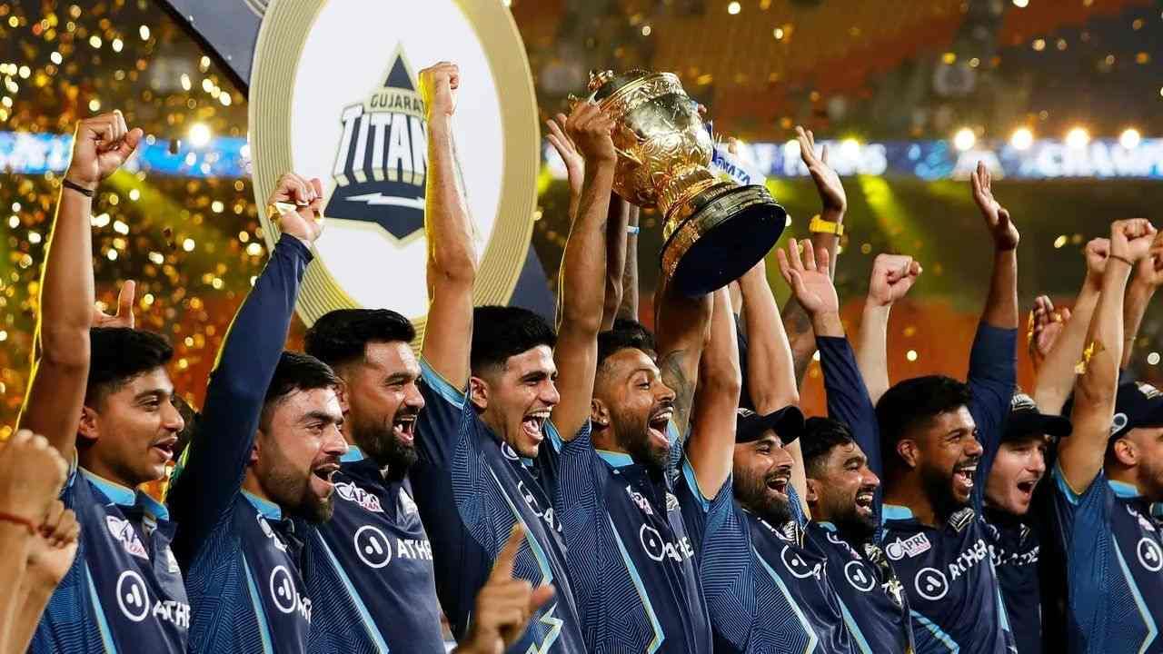 IPL 2022 Prize Money: આઈપીએલ ચેમ્પિયન ગુજરાત પર થઈ ધનવર્ષા, રનર-અપ રાજસ્થાન પણ માલામાલ, જાણો કયા ખેલાડીને કેટલી રકમ મળી?