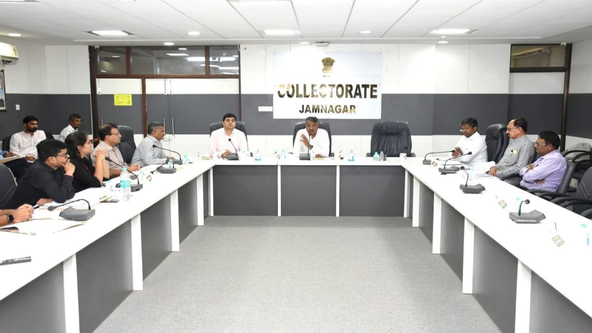 Jamnagar : 'સુજલામ સુફલામ અભિયાન'ના વેગ માટે યોજાઈ બેઠક, પાણીની સમસ્યાનો નિવેડો લાવવા કૃષિ મંત્રી રાઘવજી પટેલે આ મુદ્દાઓ પર કરી ચર્ચા