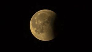 Lunar Eclipse 2022: જાણો શા માટે થાય છે ચંદ્રગ્રહણ, શું છે ધાર્મિક અને વૈજ્ઞાનિક કારણ!