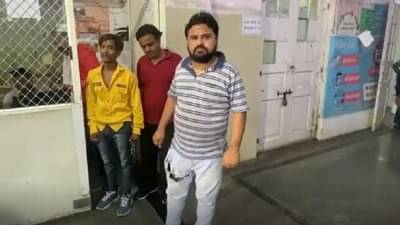 Tech News: આ કંપનીના મોબાઈલ યુઝર્સ સાવધાન, વેપારીના ખિસ્સામાં રાખેલ ફોન થયો અચાનક બ્લાસ્ટ, જાણો કારણ