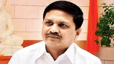 Naresh Patelના રાજકીય પ્રવેશની કહાનીમાં ફરી ટ્વીસ્ટ, ગુજરાતના પૂર્વ મુખ્યપ્રધાન આનંદીબેન સાથે કરી મુલાકાત