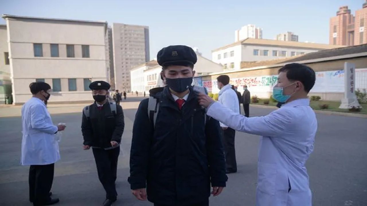 ફરી કોરોનાનો ફફડાટ : ઉત્તર કોરિયામાં બે વર્ષમાં કોરોનાનો પહેલો કેસ, કિમે દેશમાં લાગુ કર્યું લોકડાઉન
