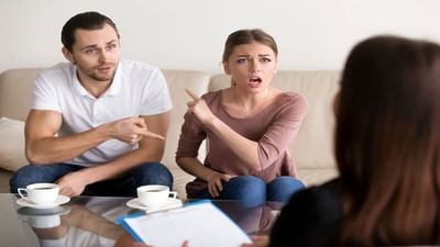 Relationship Tips: જાણ્યે-અજાણ્યે થઈ ગઈ ભૂલ તો ગુસ્સે થયેલા પાર્ટનરને આ રોમેન્ટિક રીતે મનાવો