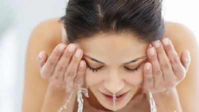 જો તમે પિમ્પલ્સથી છુટકારો મેળવવા માંગતા હોવ, તો ફેસવોશ કરતી વખતે પણ આ ભૂલો ન કરો